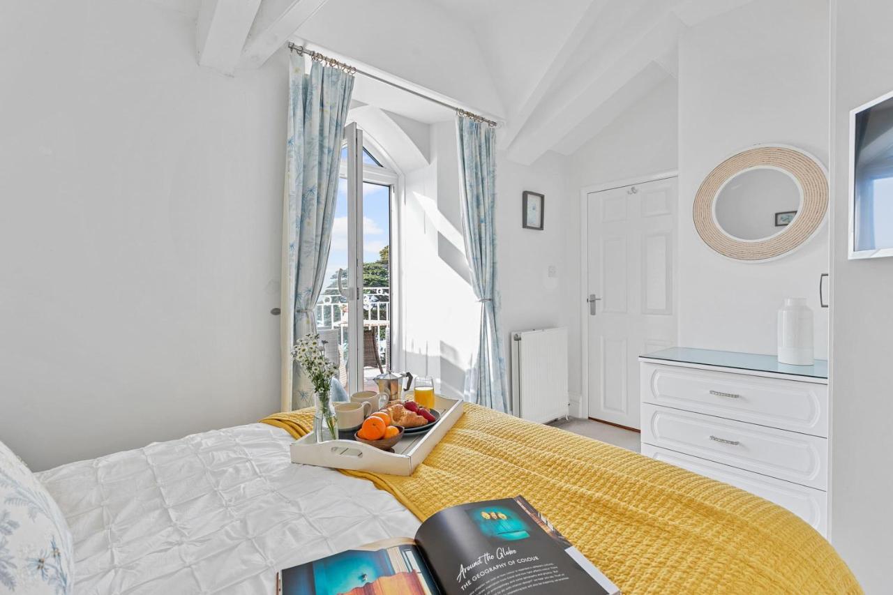 Wellswood Apartment - Sunny Apartment With Stunning Sea Views And Private Balcony Torquay Luaran gambar